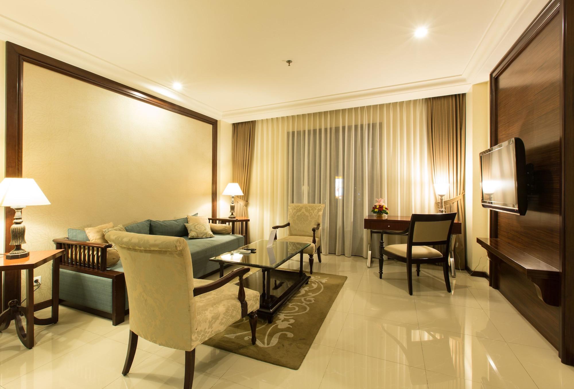 Asmila Boutique Hotel Bandung Buitenkant foto