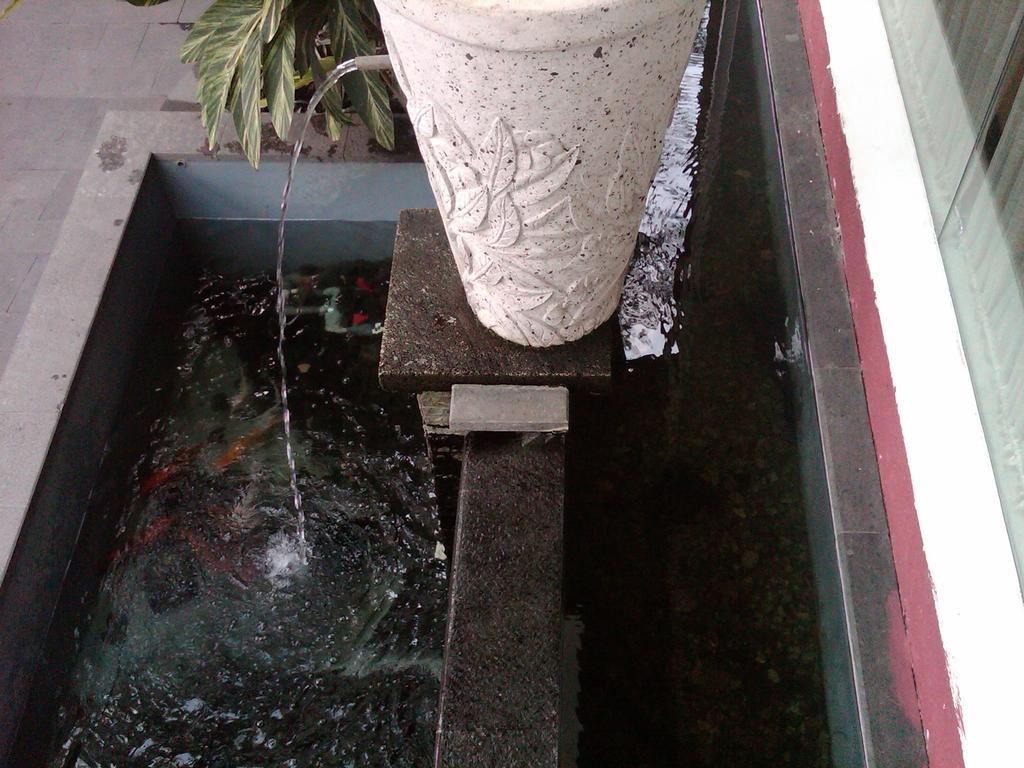 Asmila Boutique Hotel Bandung Buitenkant foto