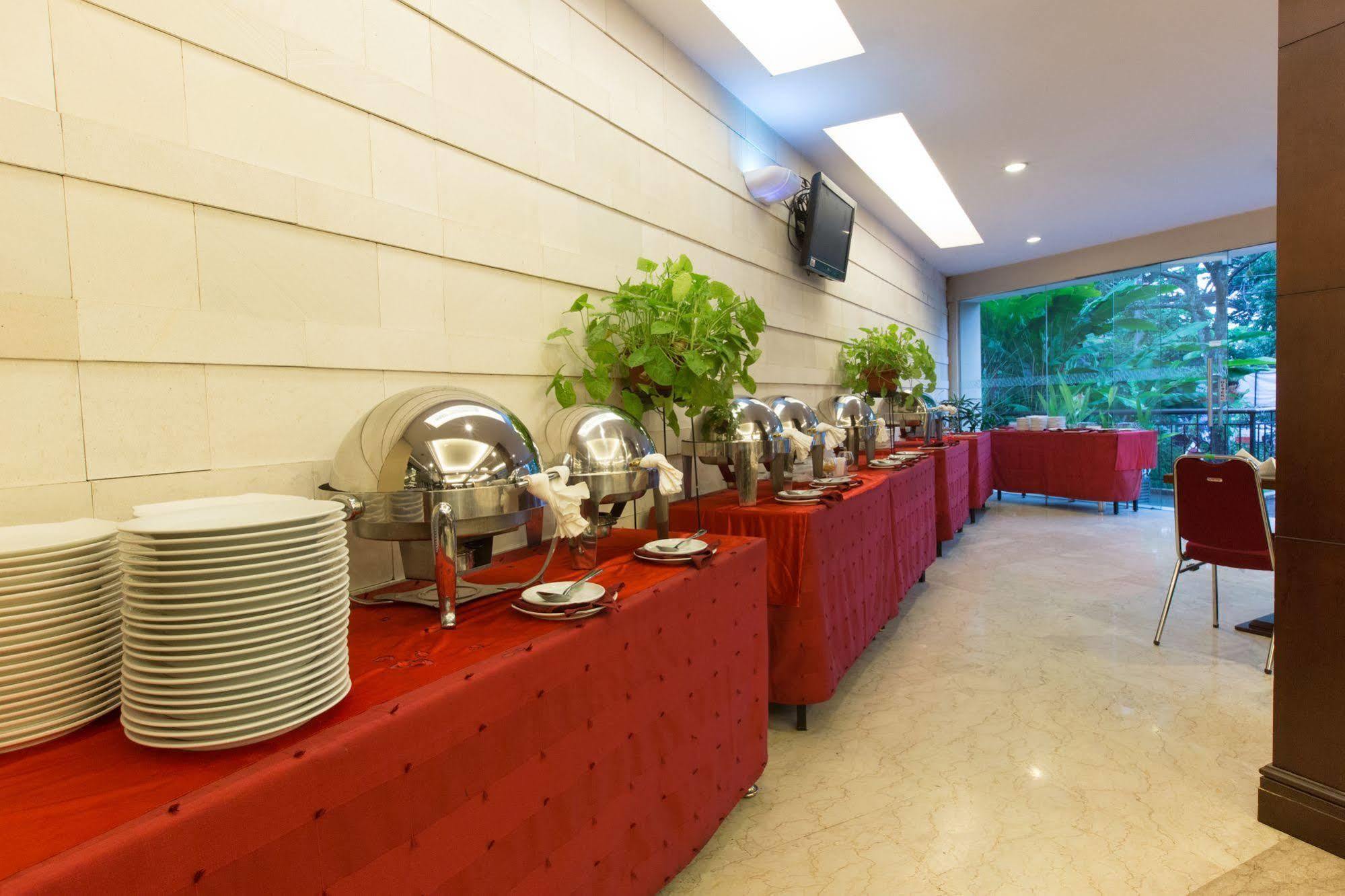 Asmila Boutique Hotel Bandung Buitenkant foto
