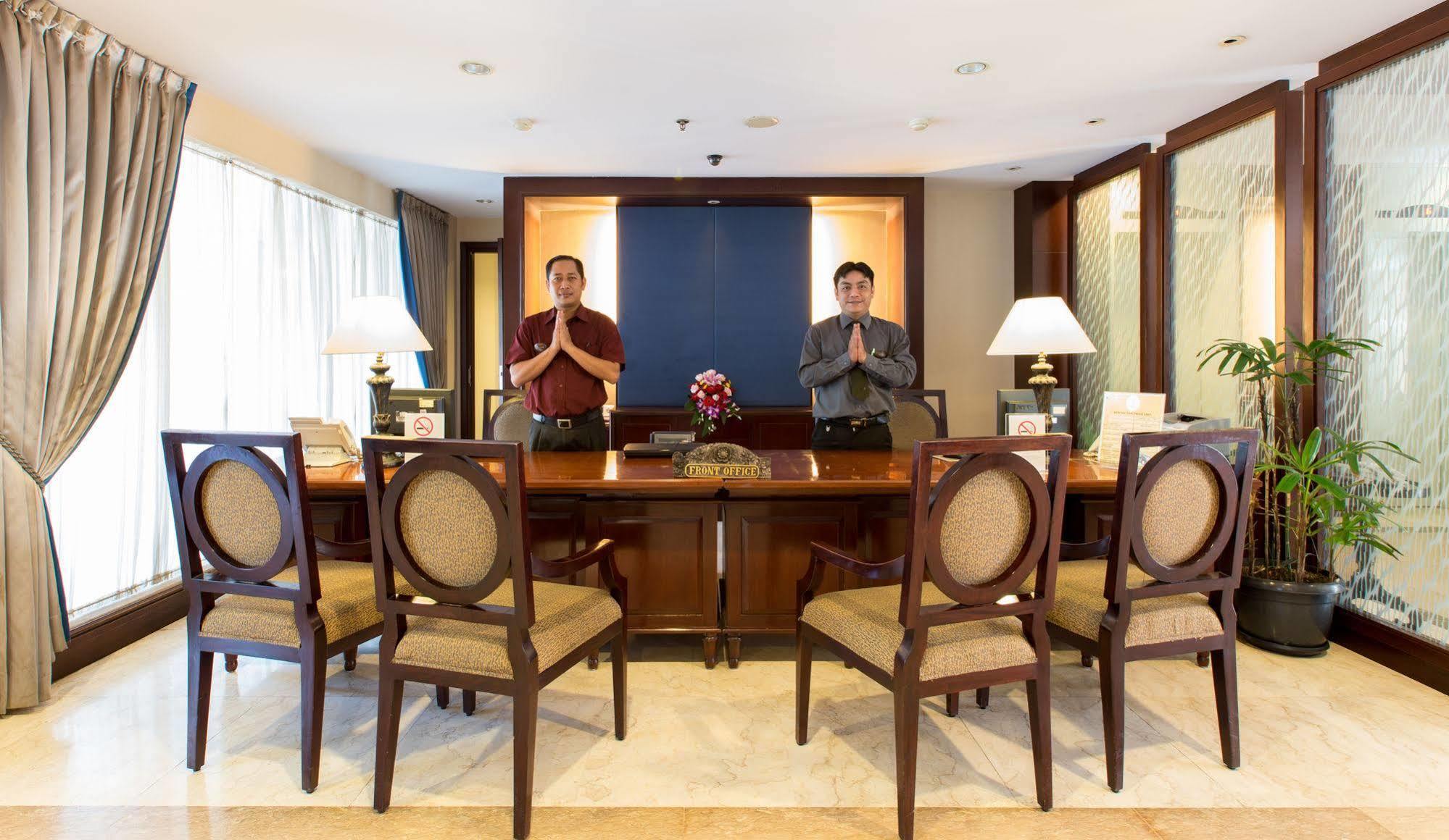 Asmila Boutique Hotel Bandung Buitenkant foto